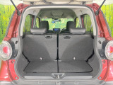 普段のお買い物や通勤、送迎等に十分な荷室スペースを確保しております。セカンドシートを倒すと、大きな荷物の積載も可能です♪
