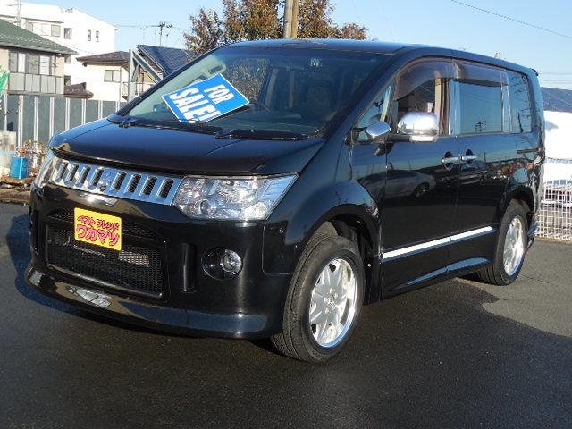 デリカD:52.4 G ナビパッケージ 4WD純正HDDナビ・F・S・Bカメラ