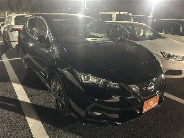 リーフe+ アーバンクロム禁煙車 プロパイロット 純正9型ナビ