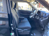 運転席からの視界が左右に広く隅々まで見渡せます♪