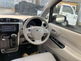 ☆内外装クリーニング☆車の隅々まで徹底的にクリーニングを行っておりますので内外装ともに綺麗な状態でご納車いたします!