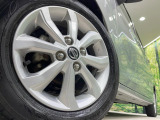 【純正14インチアルミホイール】外観にマッチした純正アルミホイールを装着しております。各種社外アルミホイールや、スタッドレスタイヤも取扱いしております。是非ご相談ください♪