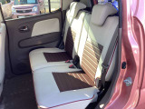 後部座席も、良好な状態です。