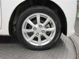 純正アルミホイール装備!!