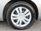純正のホイールカバーを履いてます!