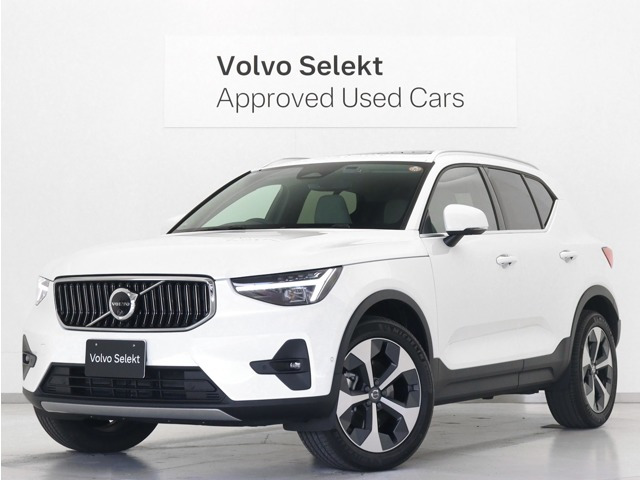 XC40 ウルトラ B4 AWD 4WD