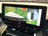 【パノラミックビューモニター】専用のカメラにより、上から見下ろしたような視点で360度クルマの周囲を確認することができます☆死角部分も確認しやすく、狭い場所での切り返しや駐車もスムーズに行えます。