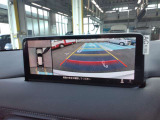 360度リアビューモニター付きで駐車がしやすいです。