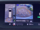 アラウンドビューモニターも装備しております。車庫入れの苦手なお客様も安心!重宝してくれます!