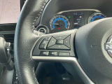 オーディオ操作が出来るステアリングスイッッチ付です!