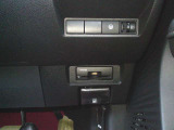 運転席右下の操作部になります。ETC2.0が付いています!