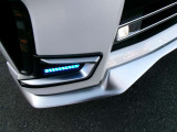 LEDフォグランプ。鮮やかな白光色で明るく照らします。AUTECH専用シグネチャーLED。