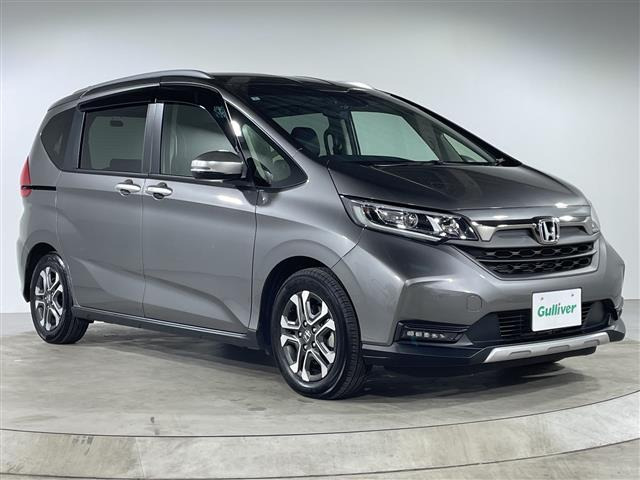 フリード+1.5 ハイブリッド クロスター