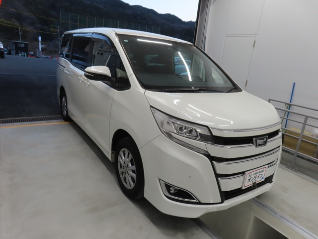 ノア 2.0 G （DBA-ZRR80G）