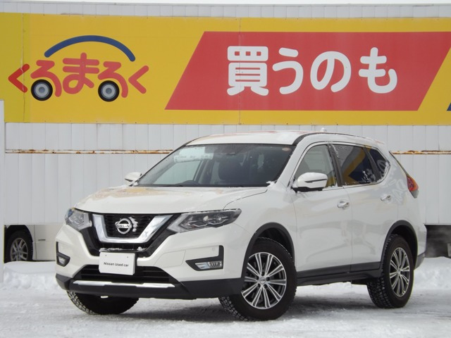 エクストレイル2.0 20X 4WD 3列車