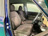 【フロントシート】運転席は必ず使用する部分ですので、座り心地が重要です★ぜひ一度ご体感下さい★