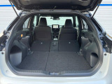 後席を格納すると、これだけの広さが!シーンに合わせたシートアレンジで、大きな荷物も積むことが出来ます♪