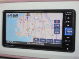 ダイハツ純正ナビゲーション付きです。