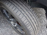 タイヤの溝あります。