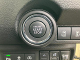 プッシュエンジンスタートシステム、エンジン始動・停止をワンタッチで行うことができます。