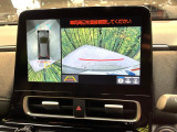 【パノラミックビューモニター】専用のカメラにより、上から見下ろしたような視点で360度クルマの周囲を確認することができます☆死角部分も確認しやすく、狭い場所での切り返しや駐車もスムーズに行えます。