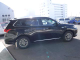 アウトランダーPHEV 2.4 G プラスパッケージ 4WD 