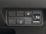 店舗にて現車の確認もいただけますので、お電話で在庫のご確認の上是非ご来店くださいませ!!!//////