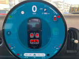 ★MINIには6個のエアバッグを標準装備。運転席/助手席エアバッグ、サイド・エアバッグ、ヘッド・エアバッグ。