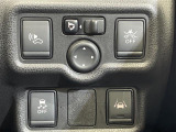 【エマージェンシーブレーキ】前方の車両や歩行者を検知し、衝突による事故回避をサポートします!機能には限界があるためご注意ください。