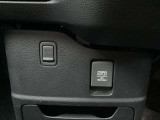 当店の車は全台、保証付きで購入後も安心です。保証期間中は全国のホンダディーラーで保証修理を受け付けております。