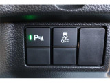 パーキングセンサー付で、車庫入れも駐車もラクラクです。