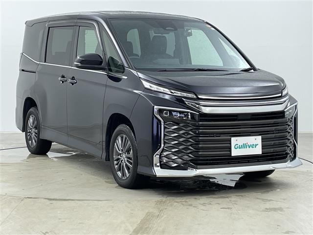 ヴォクシー1.8 ハイブリッド S-Z E-Four 4WDワンオーナー