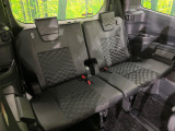 3列目シートはもちろん状態良好☆大人でもゆったりと座って頂けますので、大人数でのお出かけもラクラクです♪ご家族で、気の知れた仲間で、ドライブに行くのが楽しみですね♪