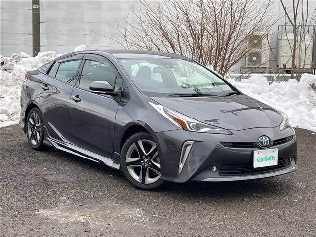 プリウス1.8 A ツーリングセレクション E-Four 4WD4WD 修復歴無し