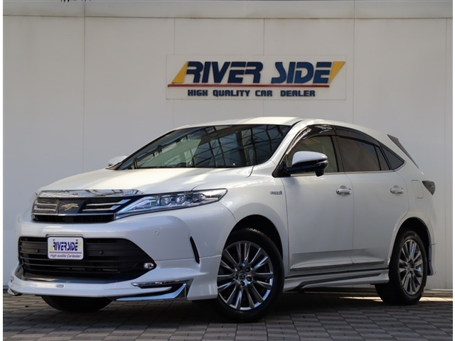 ハリアー2.5 ハイブリッド E-Four プレミアム 4WD1オーナーモデリスタエアロ