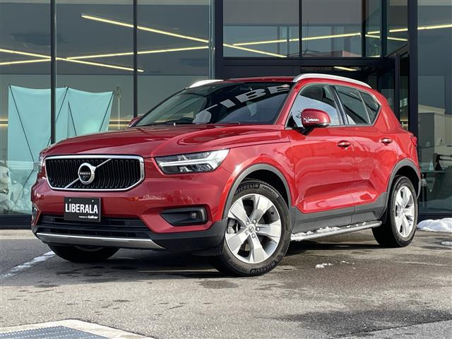 XC40B4 モメンタムワンオーナー 修復歴無し