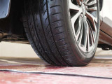 新品のタイヤに交換済みです。