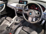 ☆センターパネルを運転席側に僅かに傾けたBMW独特のインパネ☆【駆け抜ける歓び】はここからもスタートしております☆