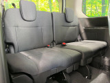 3列目シートはもちろん状態良好☆大人でもゆったりと座って頂けますので、大人数でのお出かけもラクラクです♪ご家族で、気の知れた仲間で、ドライブに行くのが楽しみですね♪