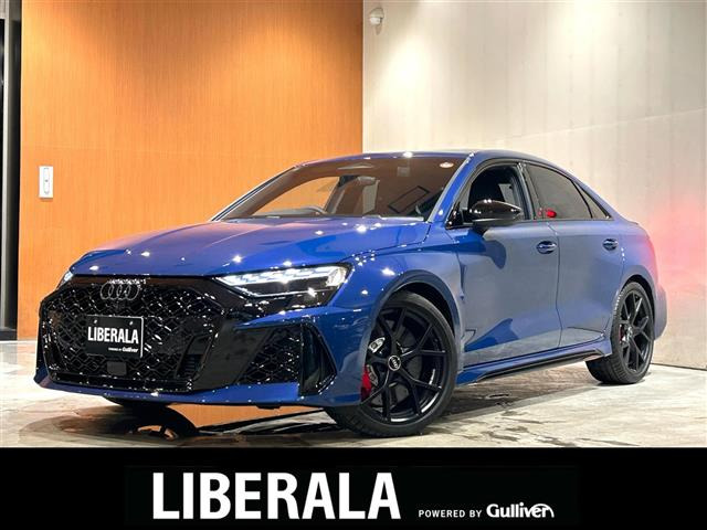 RS3セダン 2.5 4WD 本革シート