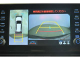 【バックカメラ】バック駐車が苦手な方の強い味方です。後方の状況が一目で分かりますので安心ですね。