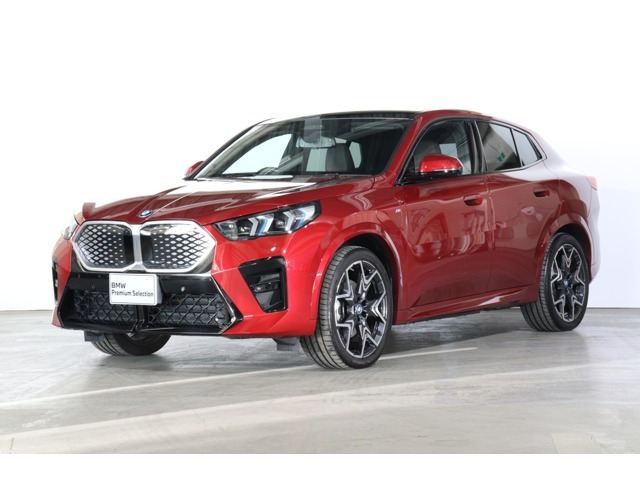 iX2xドライブ30 Mスポーツ 4WD