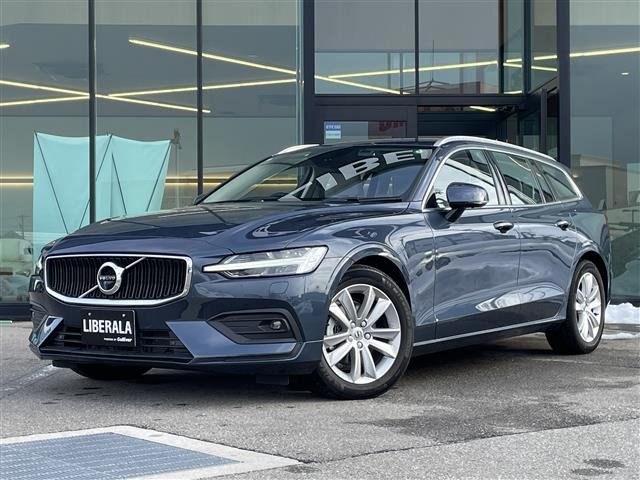 V60B4 モメンタム本革シート ワンオーナー