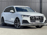 アウディ Q7