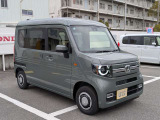 安全運転を心がけているあなたにさらに嬉しい機能。ホンダセンシングで踏み間違いや車線変更時の安全運転を支援します。