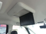 後席フリップダウンTVモニター
