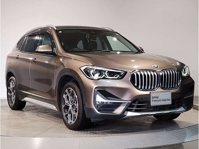完成車合計18万円以上半額Optimo 2018年モデル 1月整備済み備品付き BMW X1 xドライブ 18d xライン 4WD の中古車詳細 (41,000km, ユーカリ