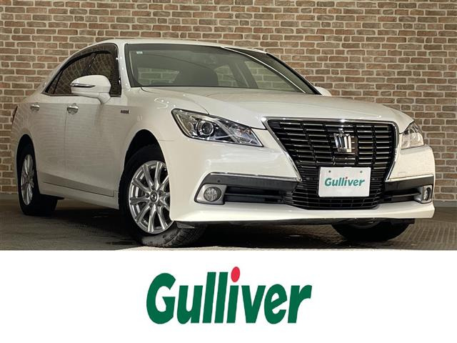 クラウンハイブリッド 2.5 ロイヤルサルーンG Four 4WDワンオーナー