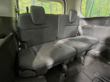 3列目シートはもちろん状態良好☆大人でもゆったりと座って頂けますので、大人数でのお出かけもラクラクです♪ご家族で、気の知れた仲間で、ドライブに行くのが楽しみですね♪