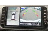 アラウンドビューモニター装備☆上から見たような画面で車庫入れも縦列駐車も安心です_(._.)_
